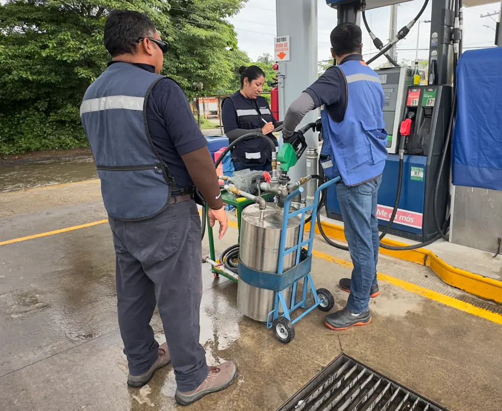 Ensayo sistema de recuperación de vapores de NOM-004-ASEA